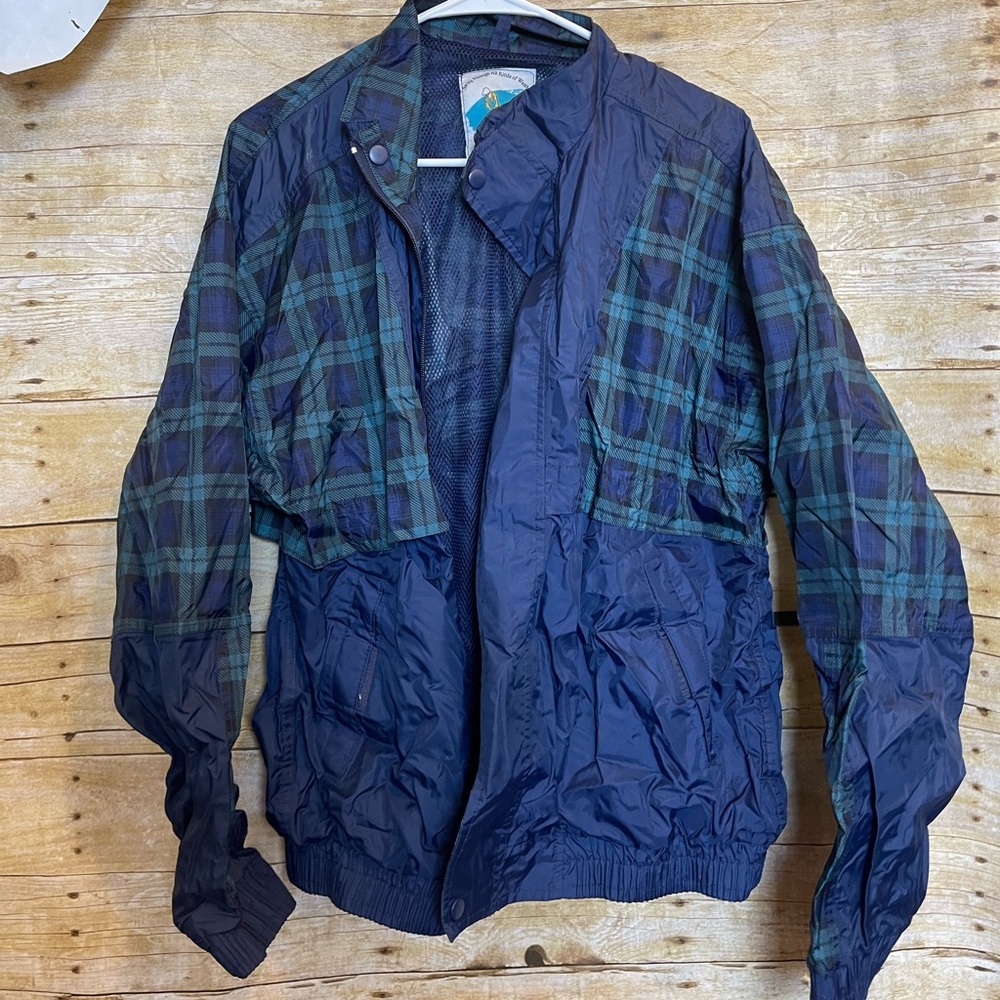 Mens gold windbreaker jacket 🛍